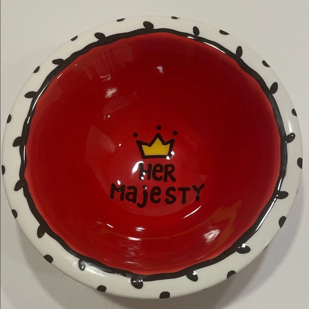 HER MAJESTY ceramic dog bowl by Our Name is Mud o/s